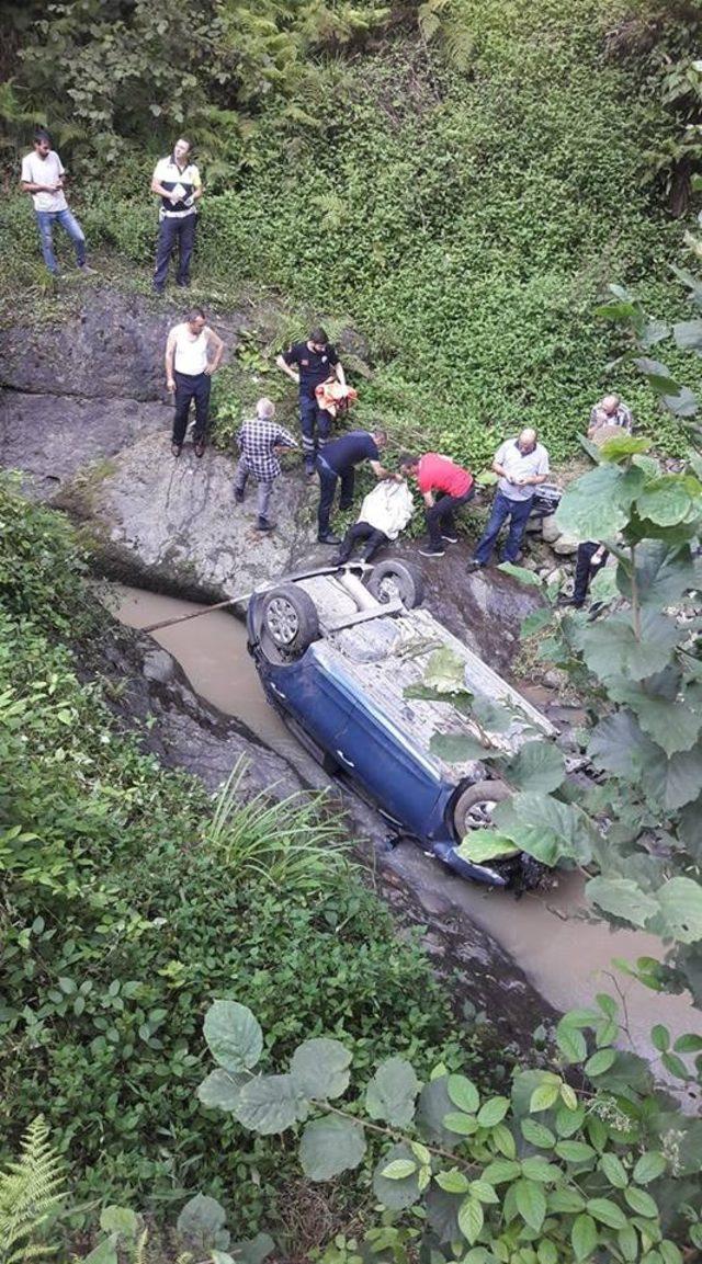 Kazada &ouml;len Rizeli &uuml;nl&uuml; t&uuml;rk&uuml;c&uuml; toprağa verildi 1