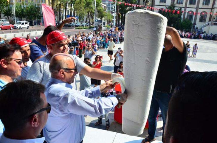 Bedava dağıtıldı, metrelerce kuyruk oluştu G1