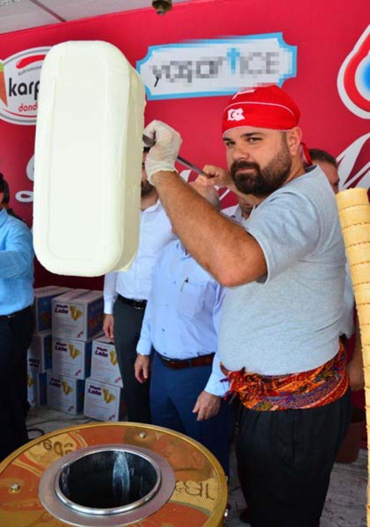 Bedava dağıtıldı, metrelerce kuyruk oluştu G2