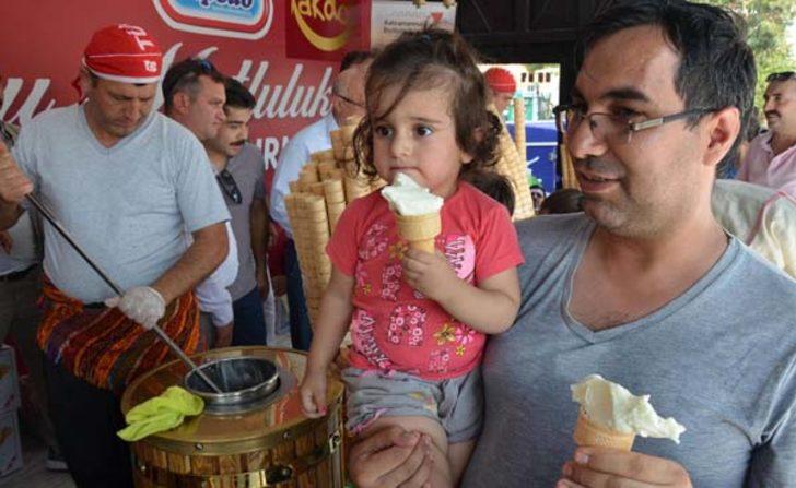 Bedava dağıtıldı, metrelerce kuyruk oluştu G4