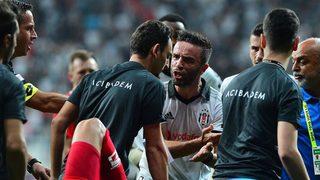 Gökhan Gönül'den tepki çeken hareket