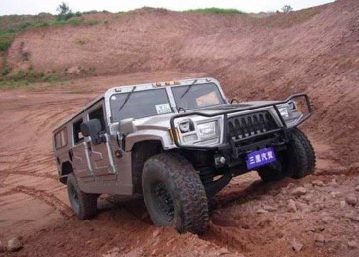 Fotoğraftaki detayı fark edebildiniz mi? Meğer herkesi kandırmışlar! G1