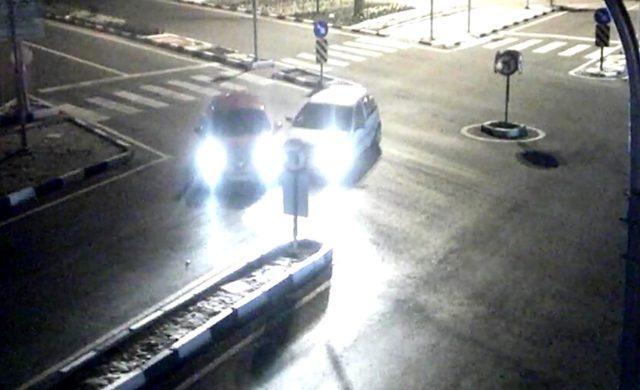 Trafik kazaları mobese kameralarına takıldı 1