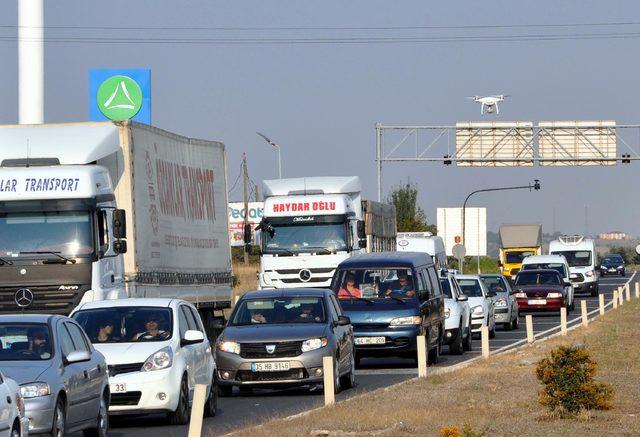 Uşak'ta trafiğe drone ile denetleme