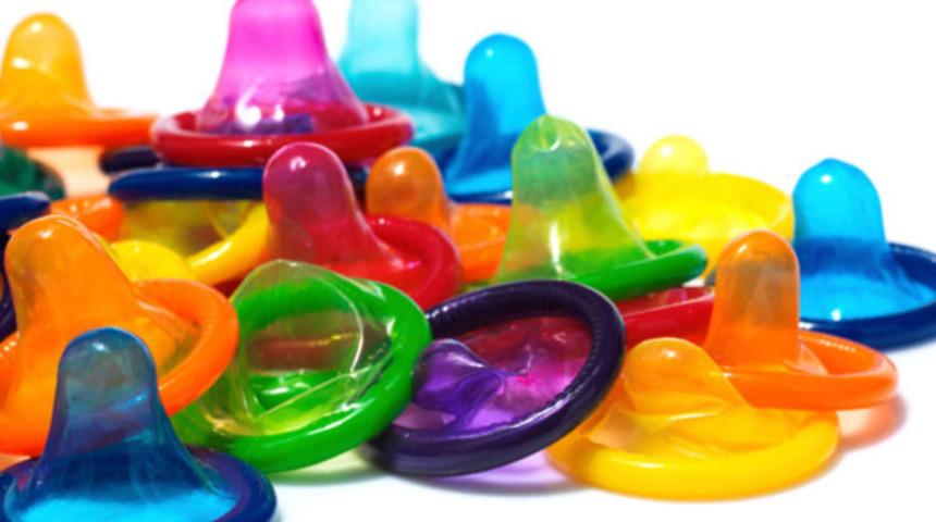 Uzmanlar uyardı! Cüzdanda prezervatif taşıyanlar dikkat!