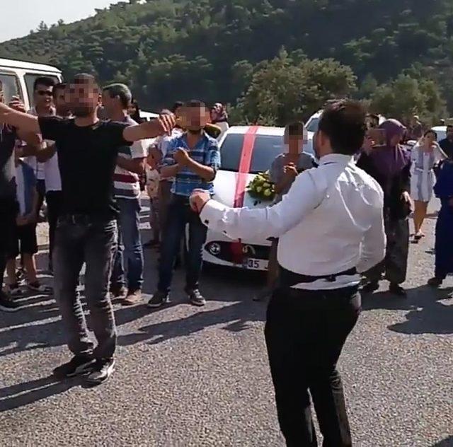 Düğünde damat ve gelin tarafı arasında 'müzik' kavgası: 16 yaralı