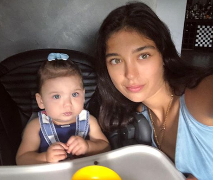 18 yaşındaki Aleyna Tilki 700 bin liralık otomobil aldı! G4