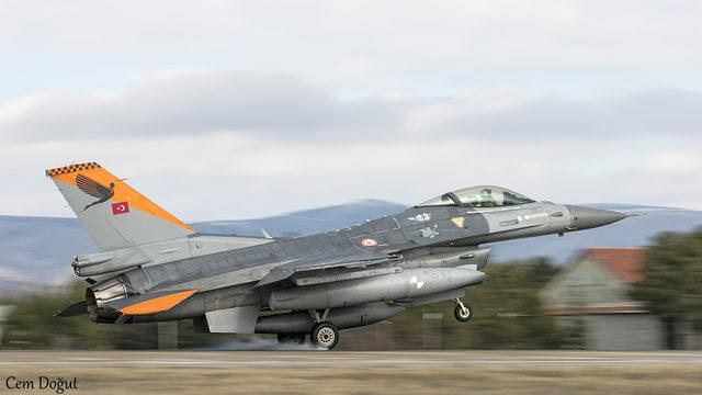 Türk Hava Kuvvetleri'nin F-16 lastikleri artık yerli