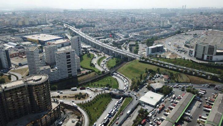 Bu sabah çekildi! Kuyruğun sonu görünmüyor  G2