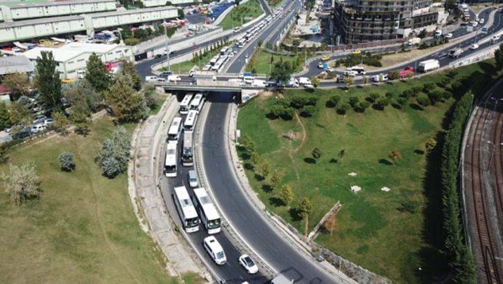 Bu sabah çekildi! Kuyruğun sonu görünmüyor  G4