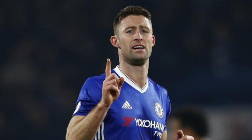 Gary Cahill Chelsea’den ayrılmak istemediğini belirtti