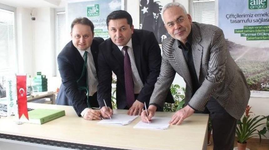 Şekerbank, Aydın İli Arı Yetiştiricileri Birliği İle &lsquo;hasat Kart&rsquo; Protokol&uuml; İmzaladı