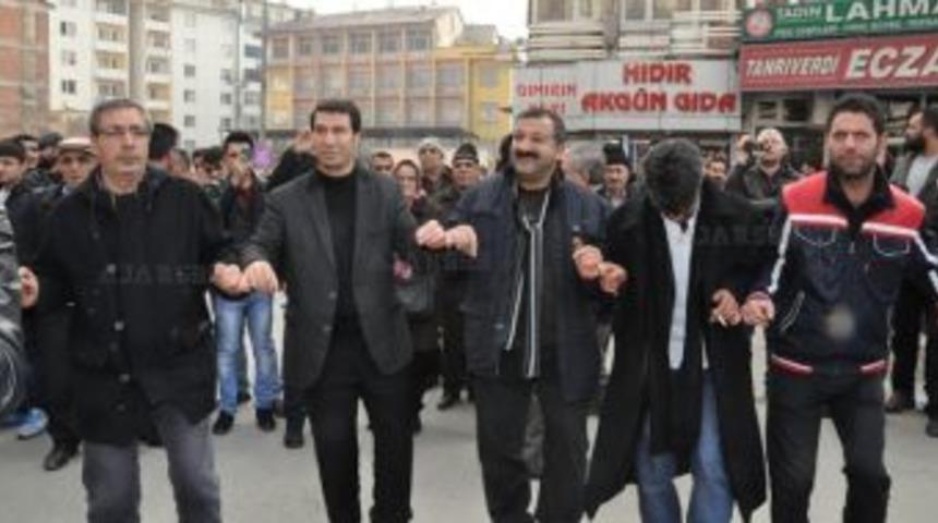 Elazığ&rsquo;da Kobani Kutlaması