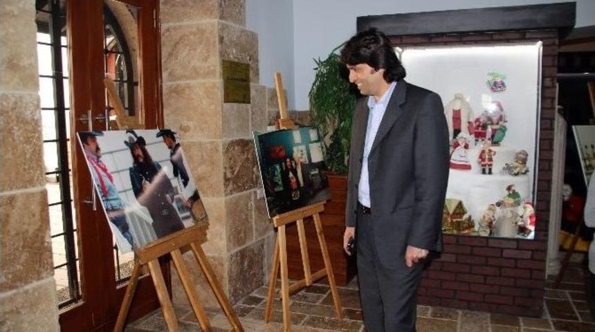 Barış Man&ccedil;o Sergisi Oyuncak M&uuml;zesi&rsquo;nde