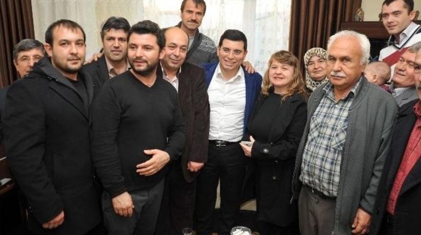 T&uuml;t&uuml;nc&uuml; G&uuml;lveren Mahallesi&rsquo;ni Ziyaret Etti