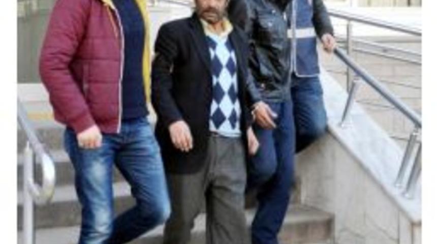 Kırıkkale'de 2 Sokak Satıcısı Tutuklandı