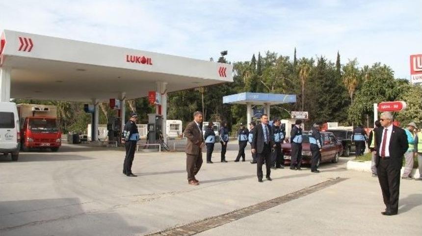 Belediye Sahibi Olduğu Akaryakıt İstasyonunu Mahkeme Kararıyla Tahliye Etti