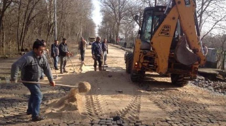 Edirne'de K&ouml;pr&uuml;ler Trafiğe A&ccedil;ıldı