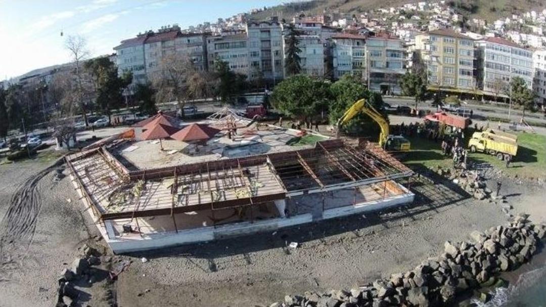 Ordu&rsquo;da Kıyılar Kurtarılıyor