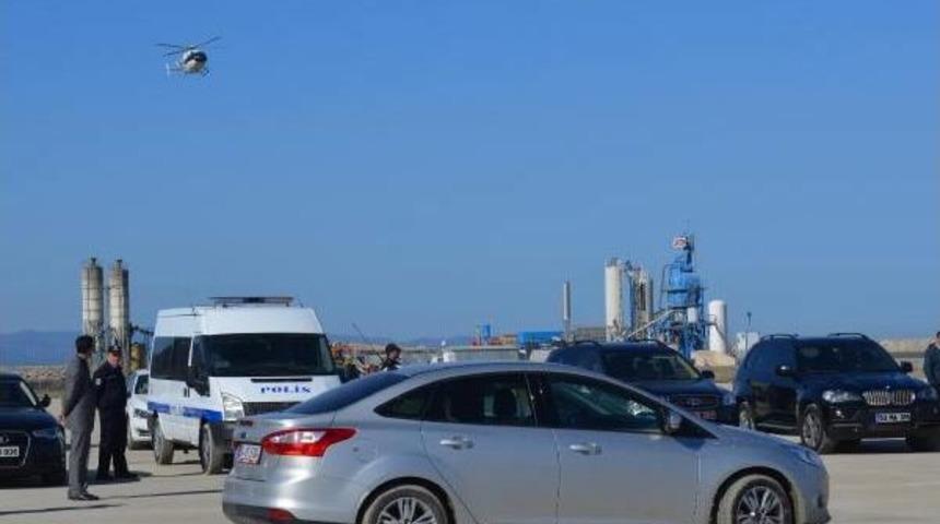 Bakan Elvan, Helikopterle Ordu-Giresun Havalimanı Pistine Indi