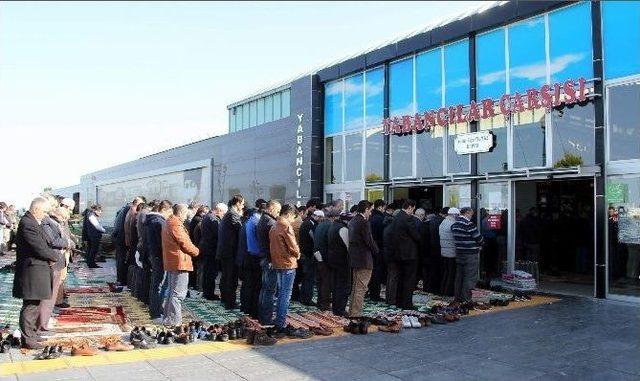 Hz. Peygamber’e Hakaret Samsun’da Protesto Edildi