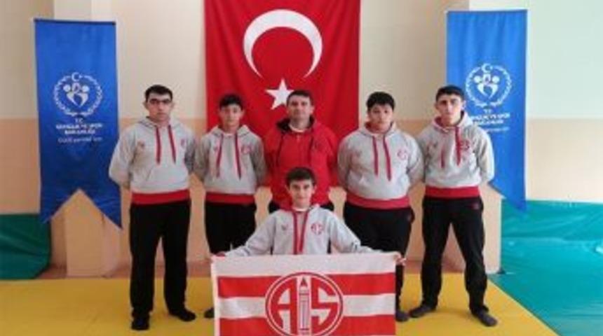 Antalyaspor Judo Şampiyonası’na Katılıyor