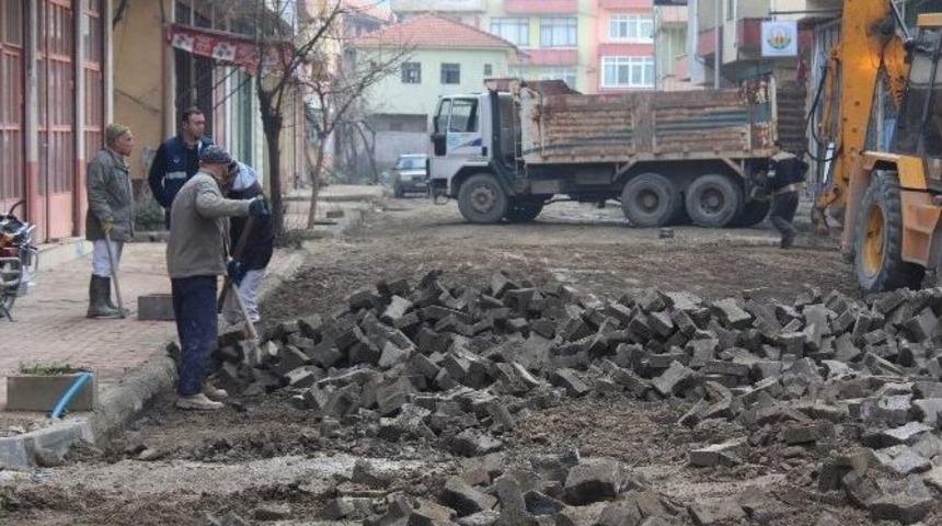 Kozcağız&rsquo;da Yol Yapım &Ccedil;alışmalarına Başlanıyor