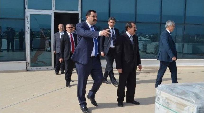 Ak Parti İl Başkanı S&uuml;mer, Ant&uuml; İnşaat Alanını Gezdi