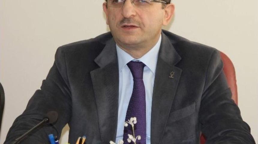Rize&rsquo;de Ak Parti&rsquo;de İlk Aday Adaylığını Eski İl Başkanı Hizmet Ayar A&ccedil;ıkladı