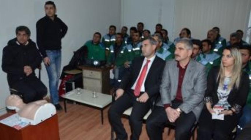 Yeşilyurt Belediye &Ccedil;alışanlarına İlk Yardım Eğitimi
