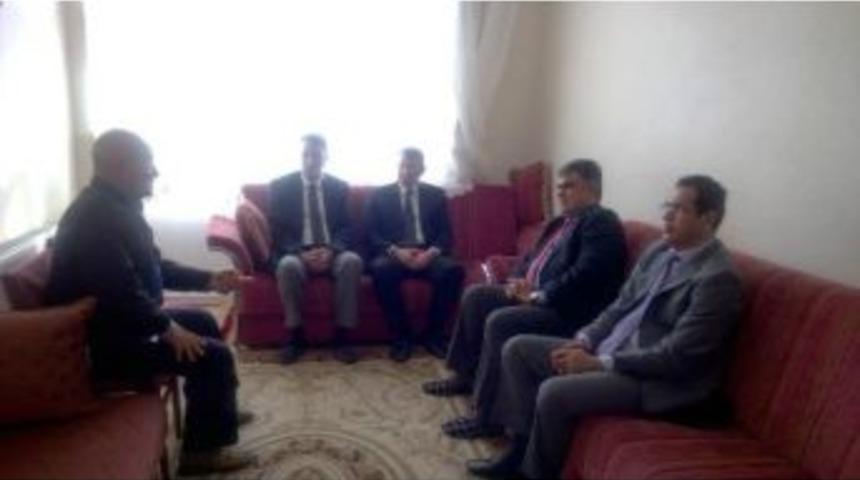 Ereğli Protokol&uuml; Şehit Savcının Ailesini Ziyaret Etti