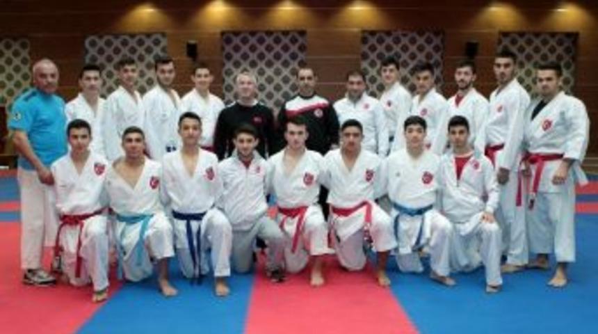 Milli Karatecilerden İyi Başlangı&ccedil;