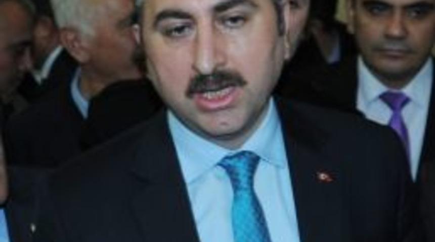 Ak Partili G&uuml;l: "hakan Fidan Gibi &Ccedil;ok Değerli B&uuml;rokratların Ak Parti &Ccedil;atısı Altında Siyaset Yapması Bizleri Memnun Eder"