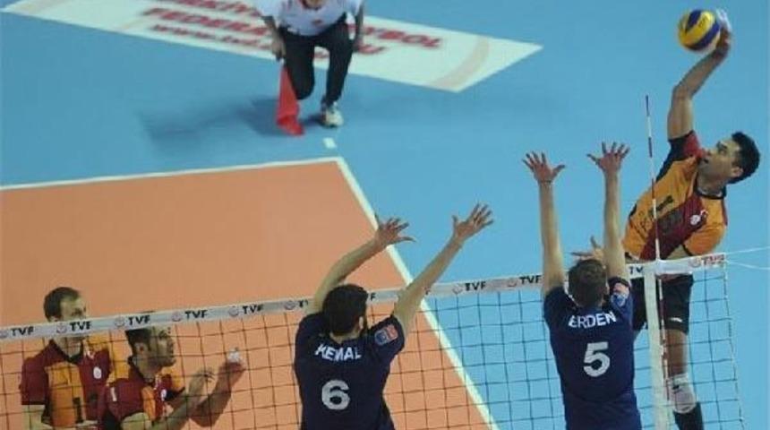 Galatasaray Fxtcr: 3 - Fenerbah&ccedil;e: 2