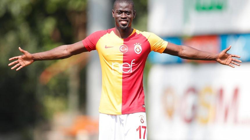 Badou Ndiaye resmen Galatasaray'da