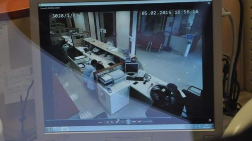 Nazilli'de Banka Soyguncusu Aranıyor