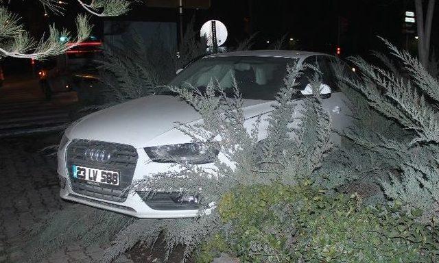 Elazığ’da Trafik Kazası: 4 Yaralı