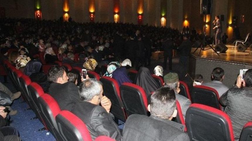 Erzurum B&uuml;y&uuml;kşehir Belediyesinden Ak&ccedil;ayır Konseri