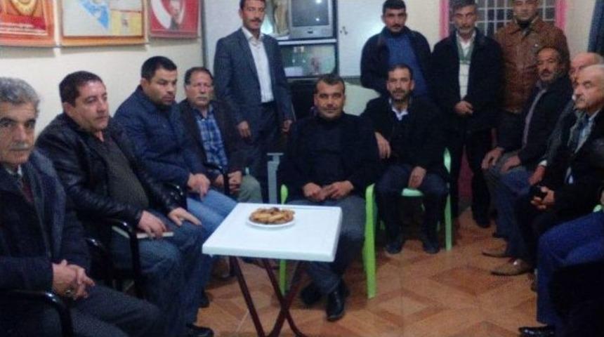 Kadıoğlu, Sebze &Uuml;reticileri İle Araya Geldi