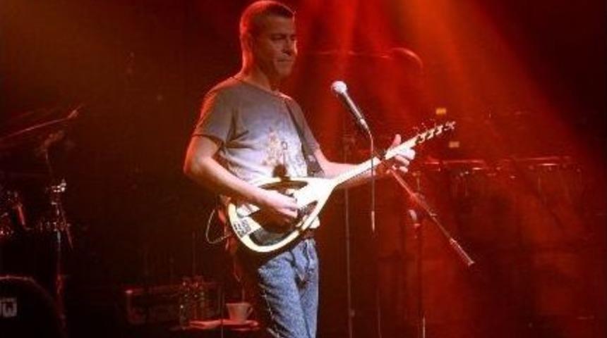 Bursalılar Levent Y&uuml;ksel İle Nostalji Yaşadı