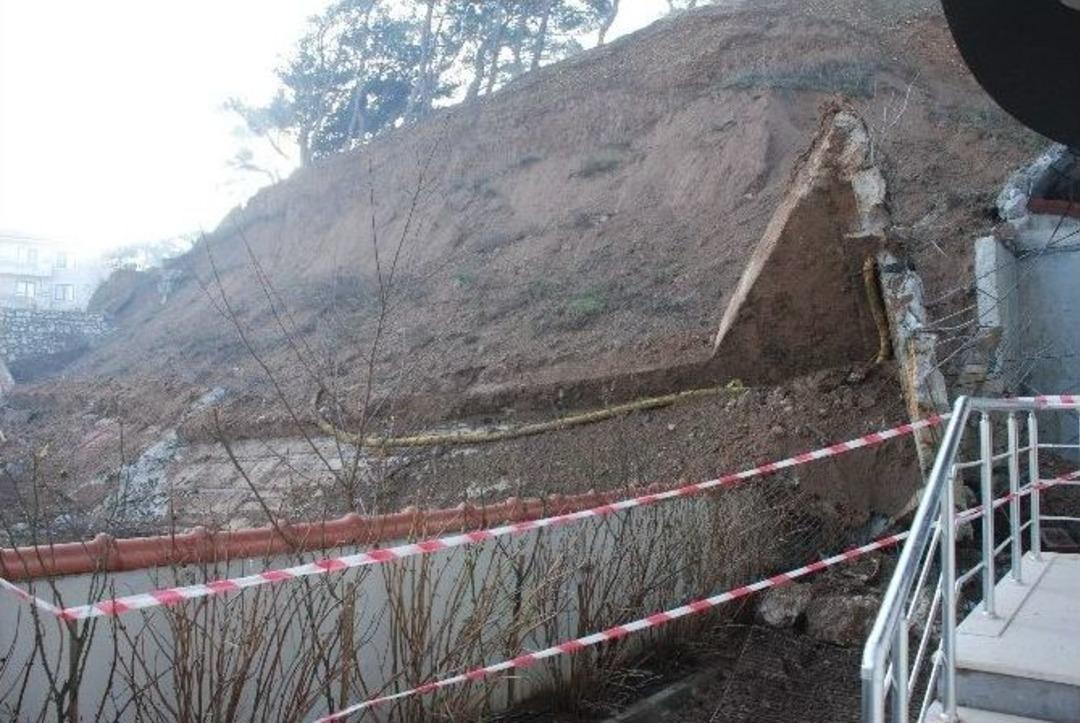 &Ccedil;anakkale&rsquo;de Heyelan Paniği