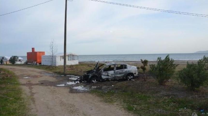 Park Halindeki Otomobil Yandı