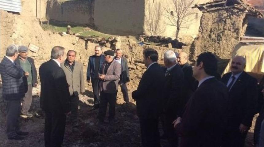 Başkan Şahiner Yangın Mağduru Aileyi Ziyaret Etti