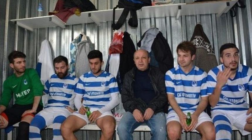 Yunusemre Belediyespor Şampiyonluğunu İlan Etti
