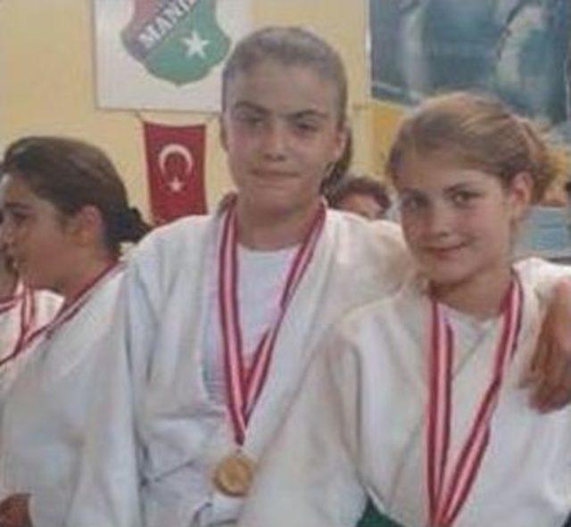 Judocu Cansu Ayağa Kalkacak Hale Geldi Ama Tedavi Süresi Bitti