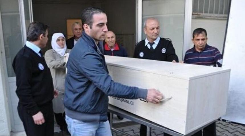 M&uuml;zeyyen Senar Vefat Etti  (3)