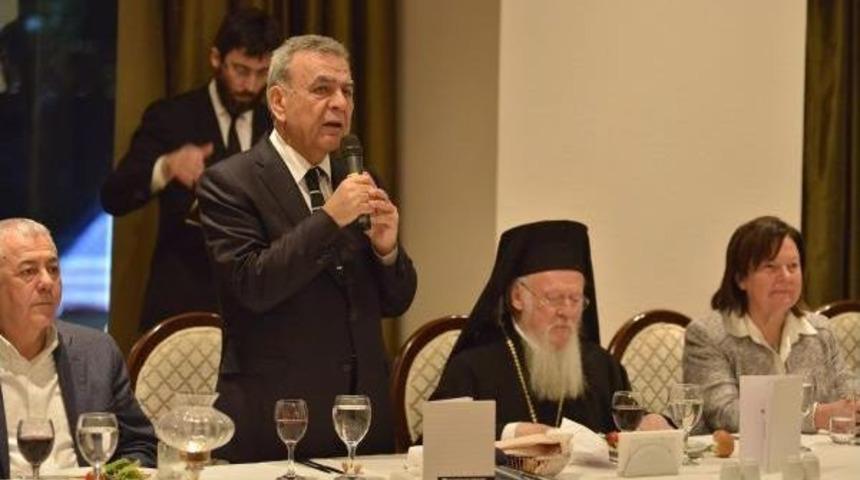 Bartholomeos: Şiddet Tanrı'nın L&uuml;tfettiği Aklı Kullanamayanların Başvurduğu Y&ouml;ntemdir