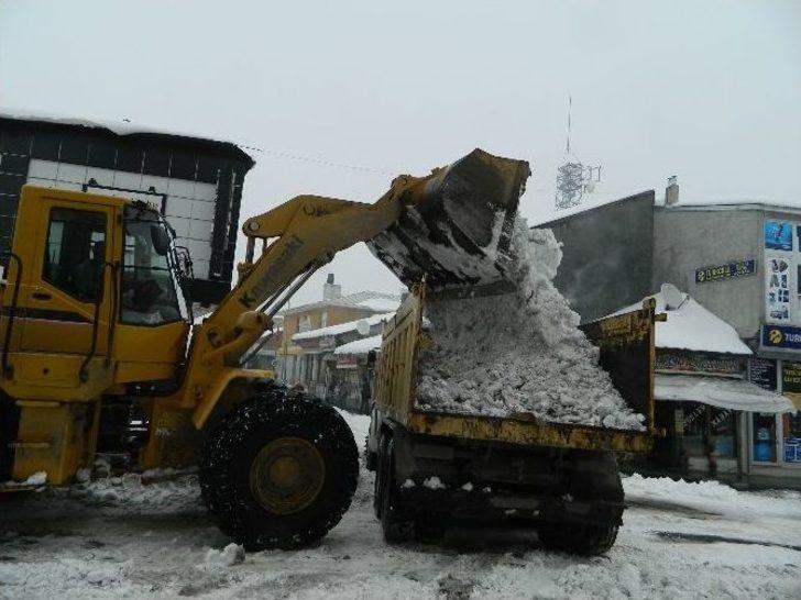 Eleşkirt’te Kar Temizleme Çalışması G2