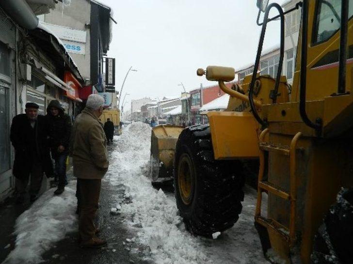 Eleşkirt’te Kar Temizleme Çalışması G5