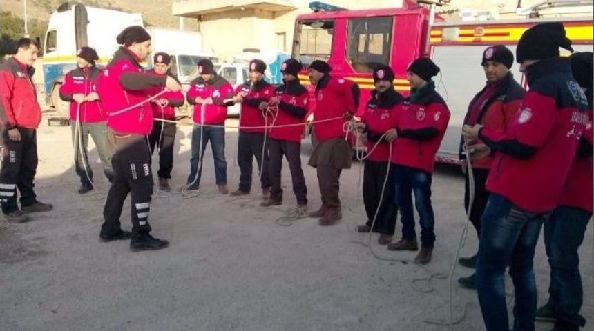 Suriyelilere Acil Yardım Eğitimi